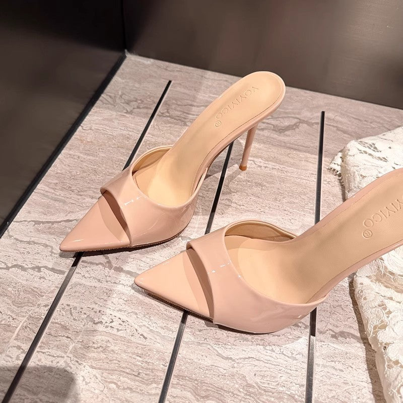 Pointed-toe high heels