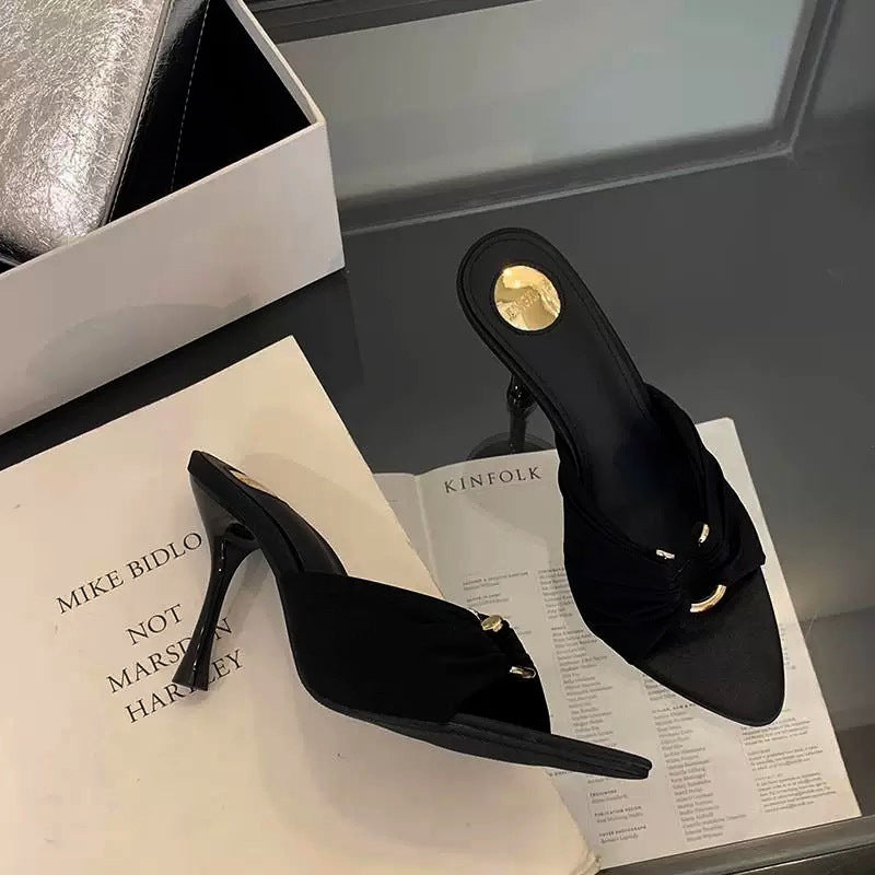 Pointed toe high heels stiletto heels